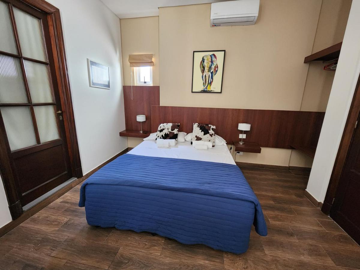 Habitaciones En Suite Balcarce 布宜诺斯艾利斯 外观 照片